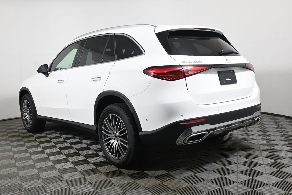Used 2026 Polar White Mercedes-Benz GLC 300 image 5