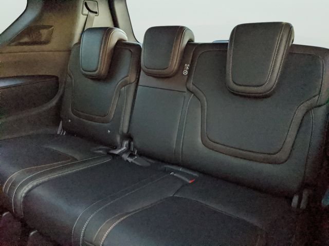 2026 Nissan Armada SL - Photo 13