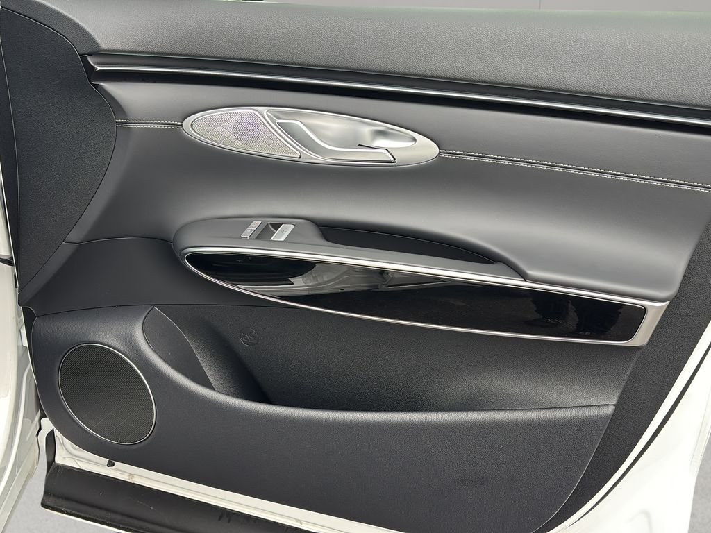 2026 GENESIS GV70 - Photo 33