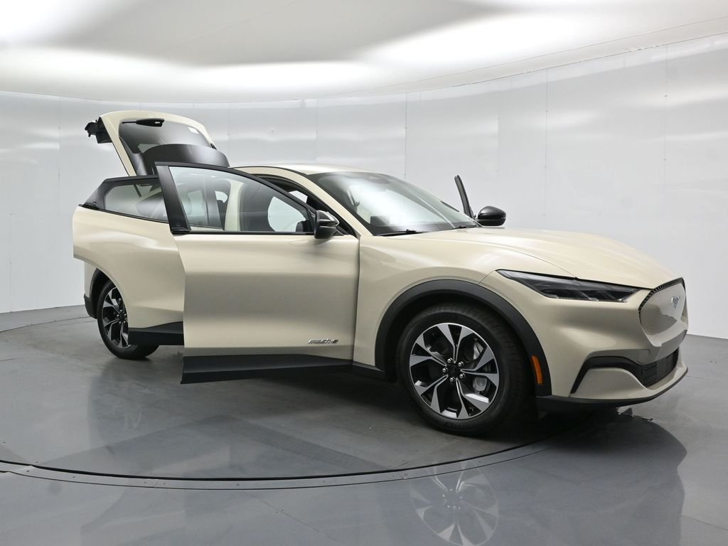 New 2026 Desert Sand Ford Select image 29