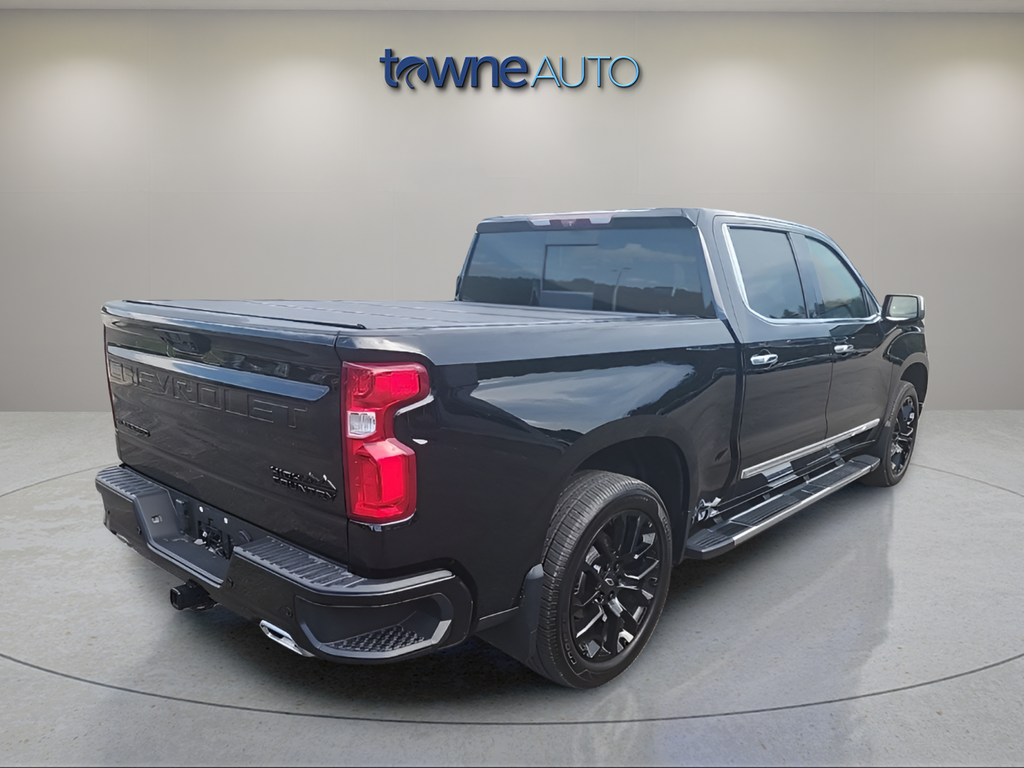 Used 2023 Black Chevrolet High Country image 5