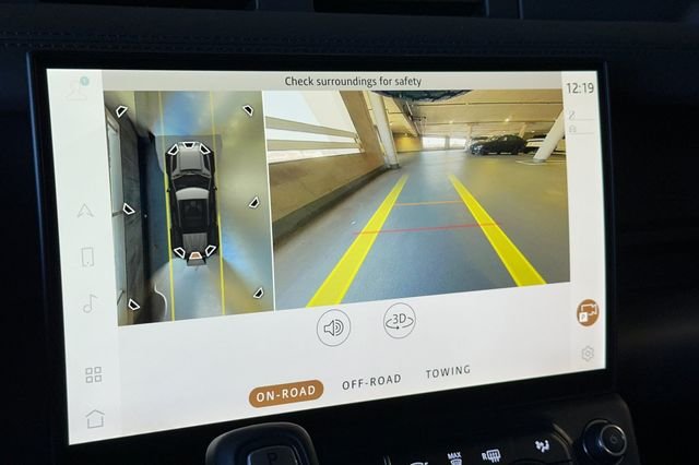 New 2026 Borasco Grey Land Rover X-Dynamic SE image 19