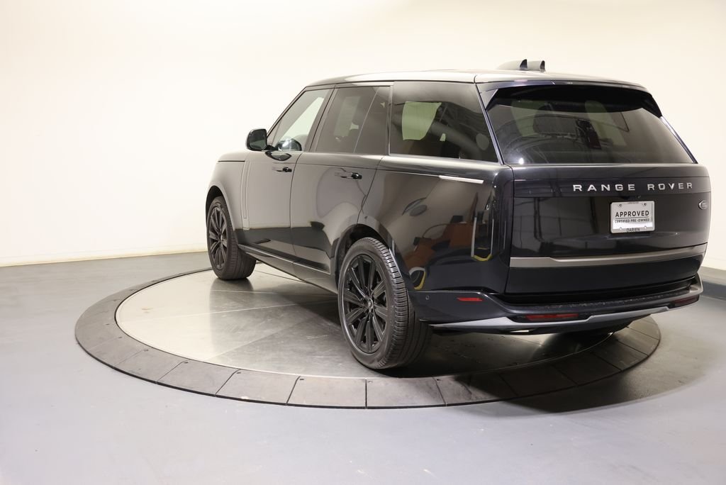 Certified Used 2023 Santorini Black Metallic Land Rover SE image 3
