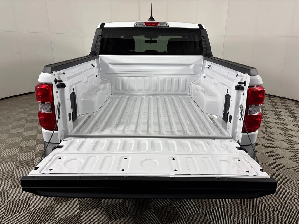 New 2026 White Ford XL image 29