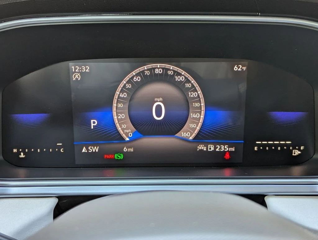 2025 Volkswagen Taos SE - Photo 10