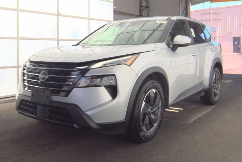 2025 Nissan Rogue SV AWD's photo