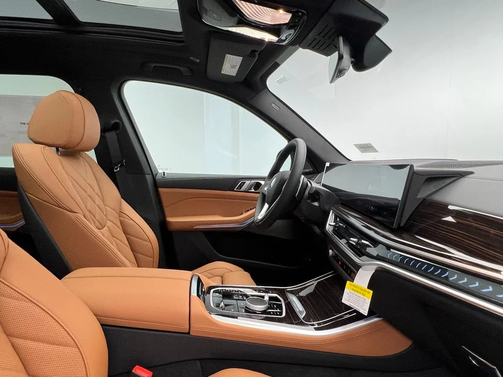 Used 2026 Skyscraper Grey Metallic BMW xDrive50e image 6