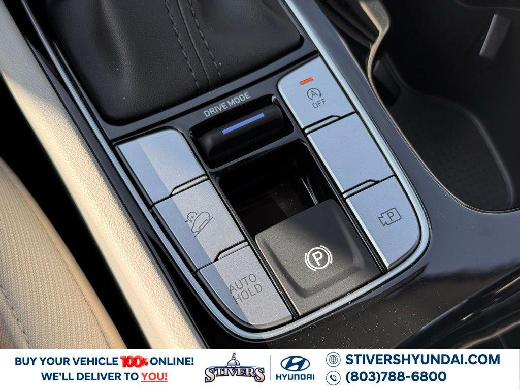 New 2026 Silver Hyundai SEL FWD image 32