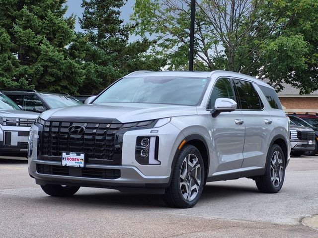 Used 2024 Silver Hyundai SEL image 3