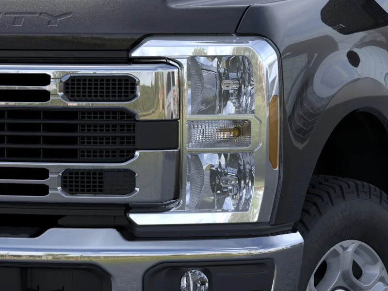 New 2026 Agate Black Metallic Ford F-250® XLT image 18