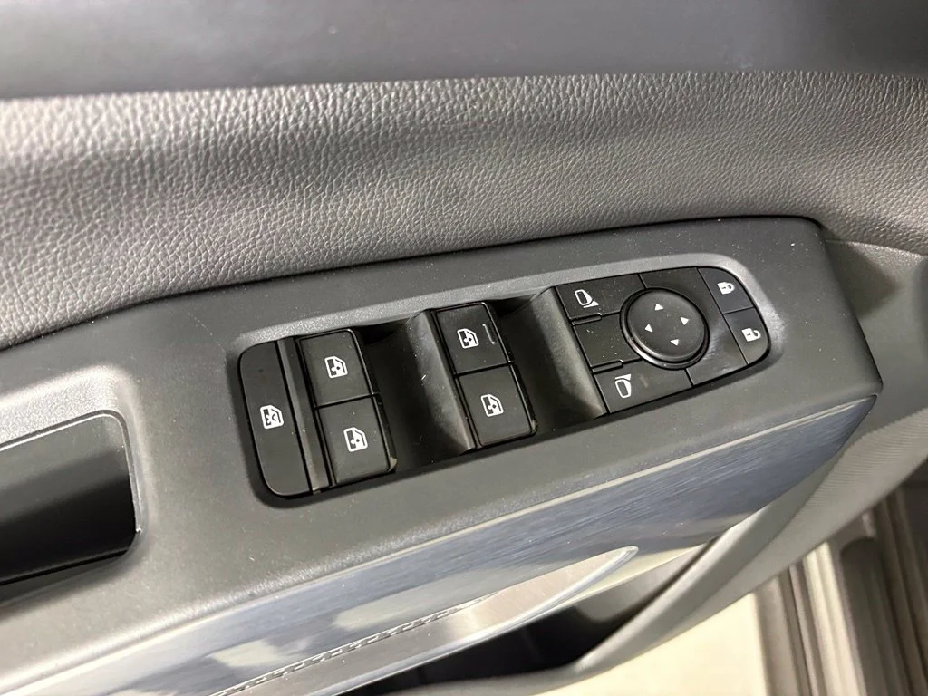 Used 2024 Gray Nissan Rock Creek image 15