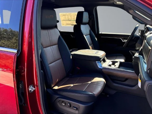 2026 Chevrolet Silverado 2500 HD High Country - Photo 11