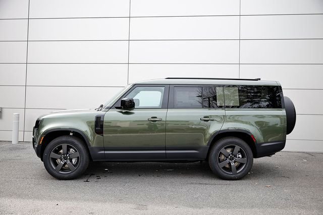 New 2026 Woolstone Green LAND ROVER S image 5