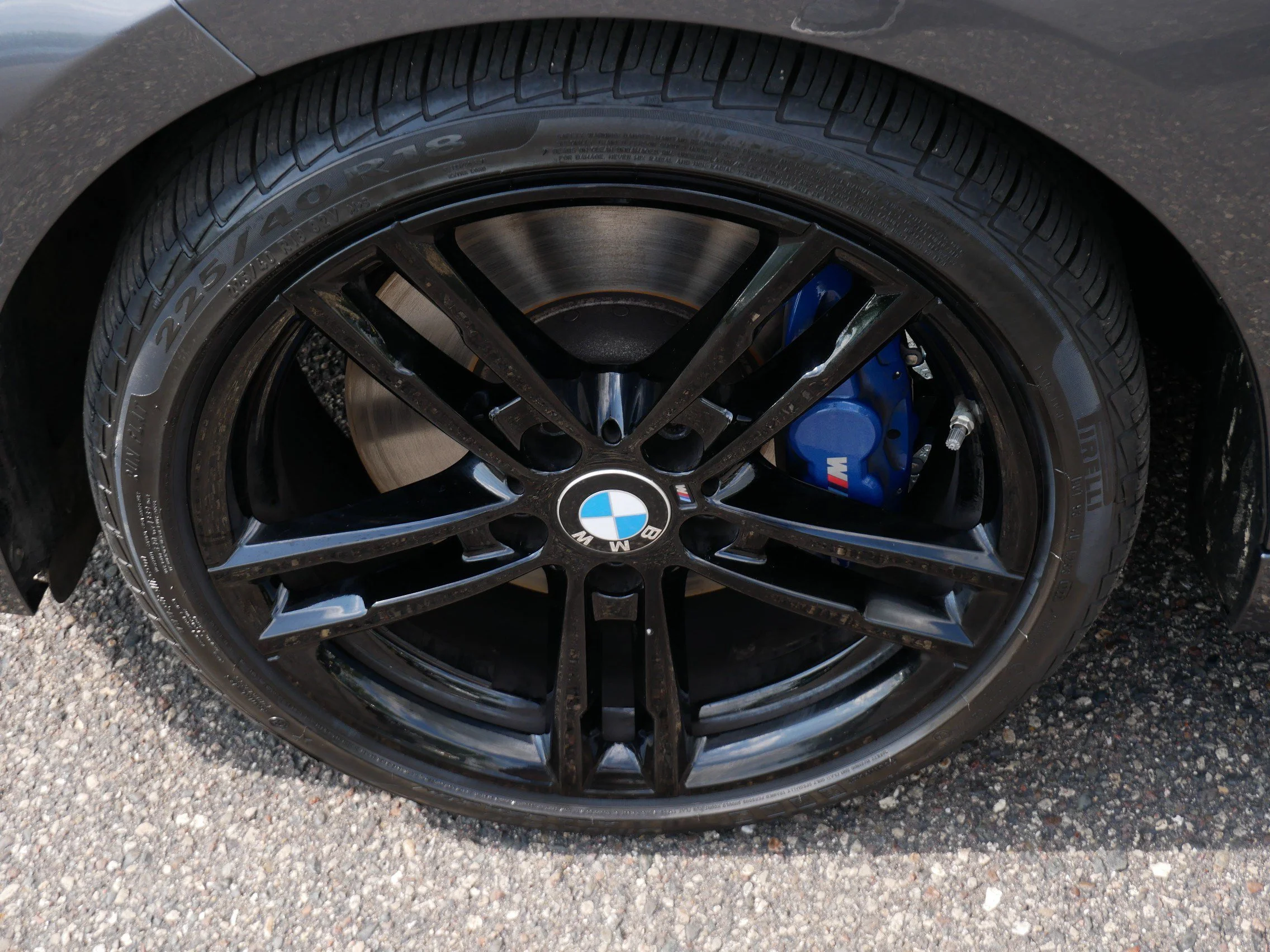 Used 2018 Mineral Gray Metallic BMW M240i xDrive image 15