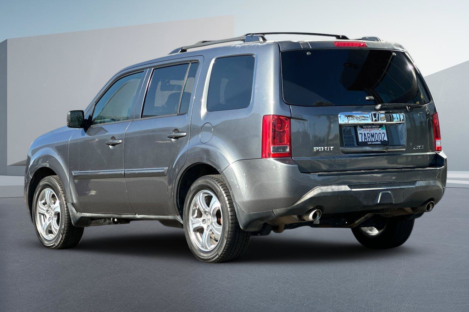 Used 2013 Gray Honda EX image 6