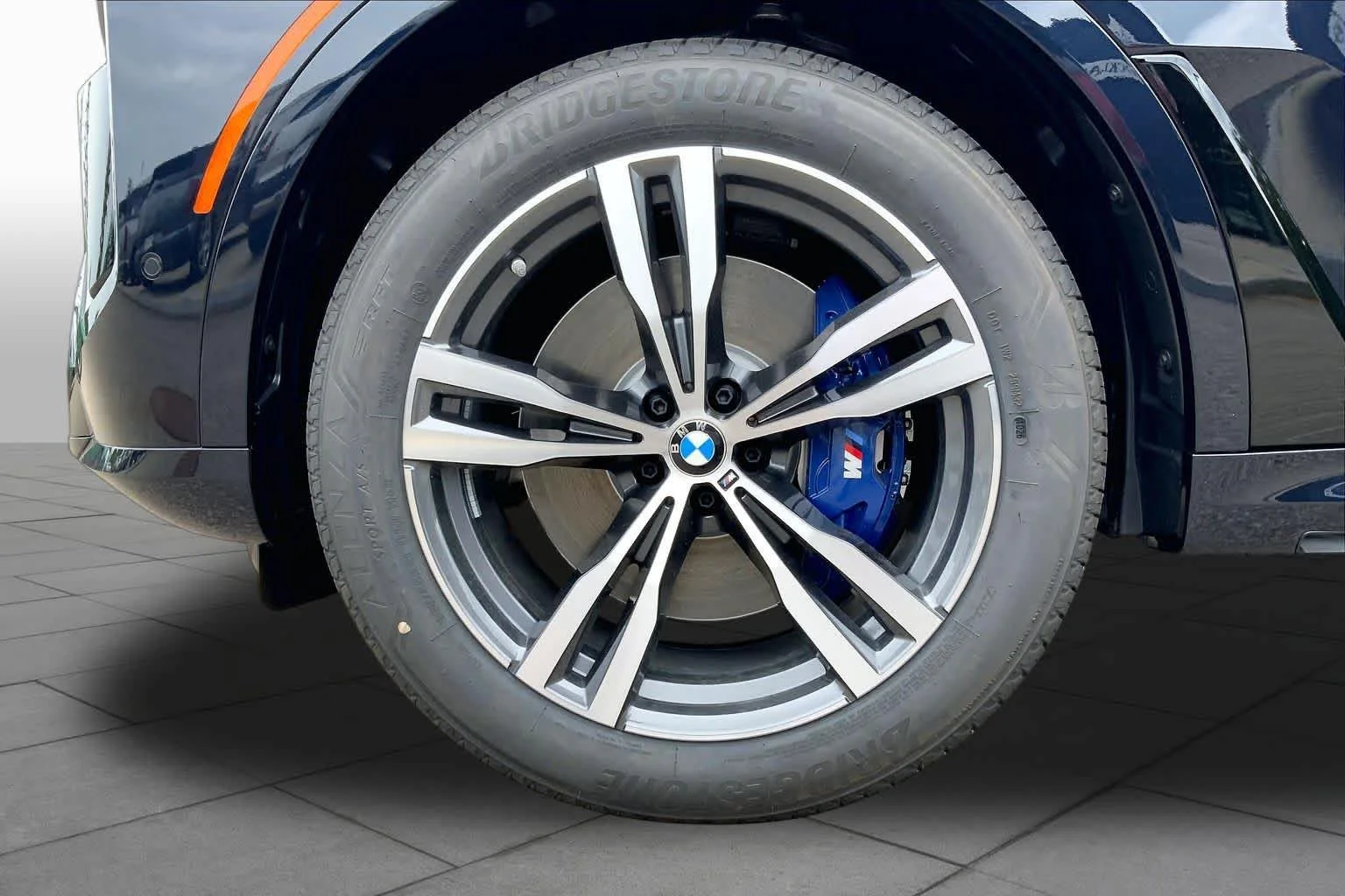 New 2027 Carbon Black Metallic BMW xDrive40i image 11