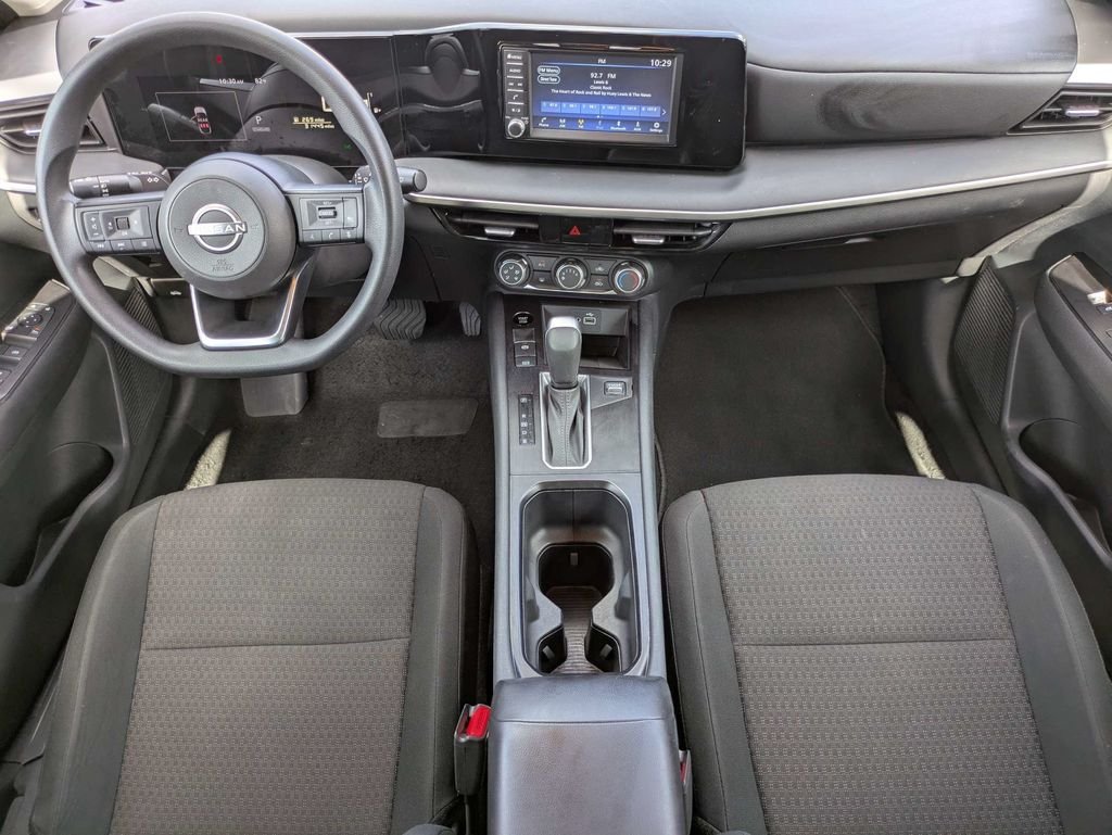 Used 2025 Gray Nissan S image 19