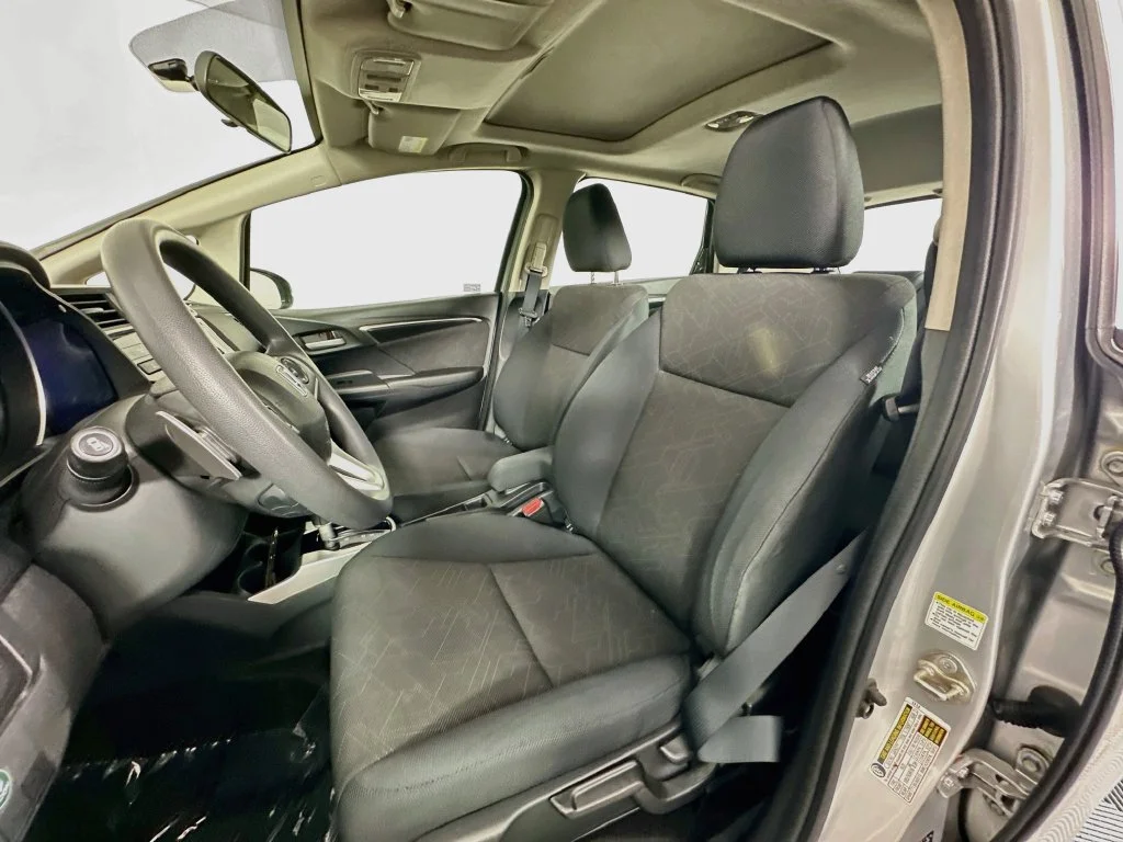 Used 2015 Alabaster Silver Metallic Honda EX image 20