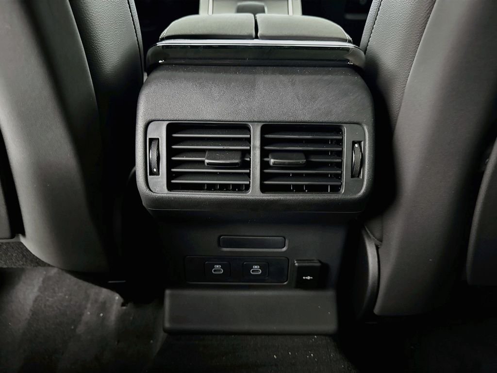 New 2026 Charente Grey Land Rover Belgravia Edition image 26