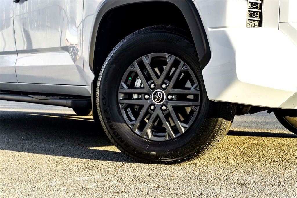 2024 Toyota Tundra SR5 photo 2