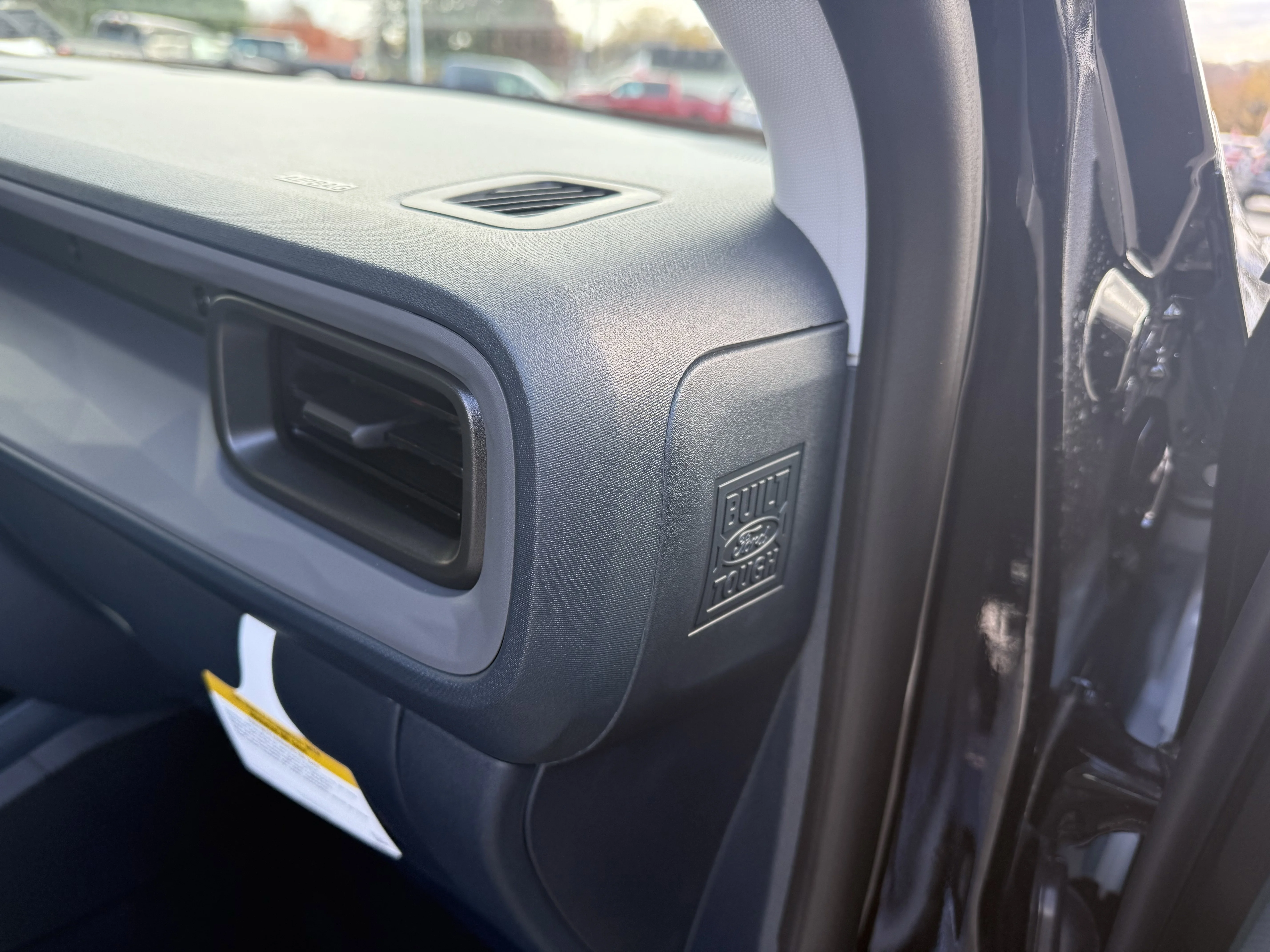 2025 Ford Maverick XL - Photo 37