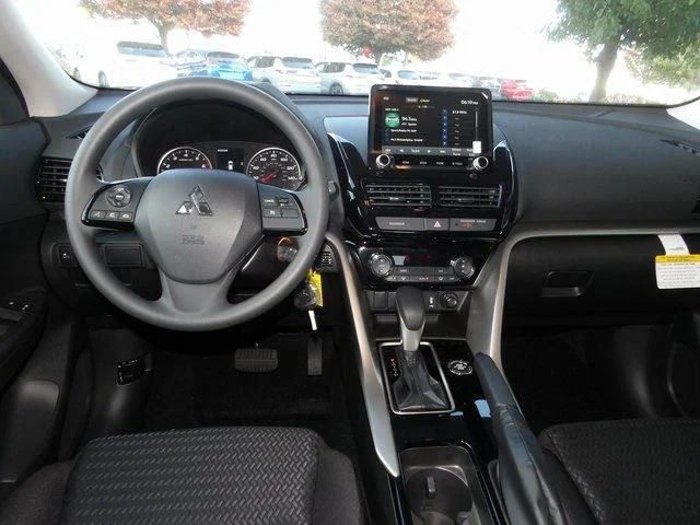 2026 Mitsubishi Eclipse Cross ES - Photo 12