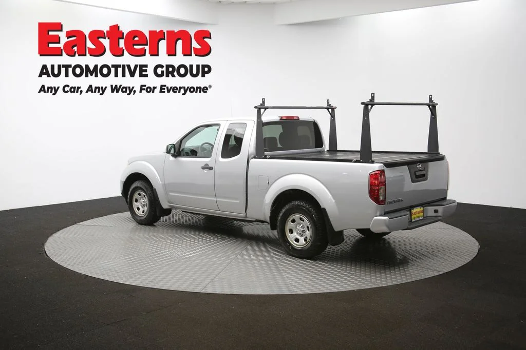 Used 2019 Silver Nissan S image 62