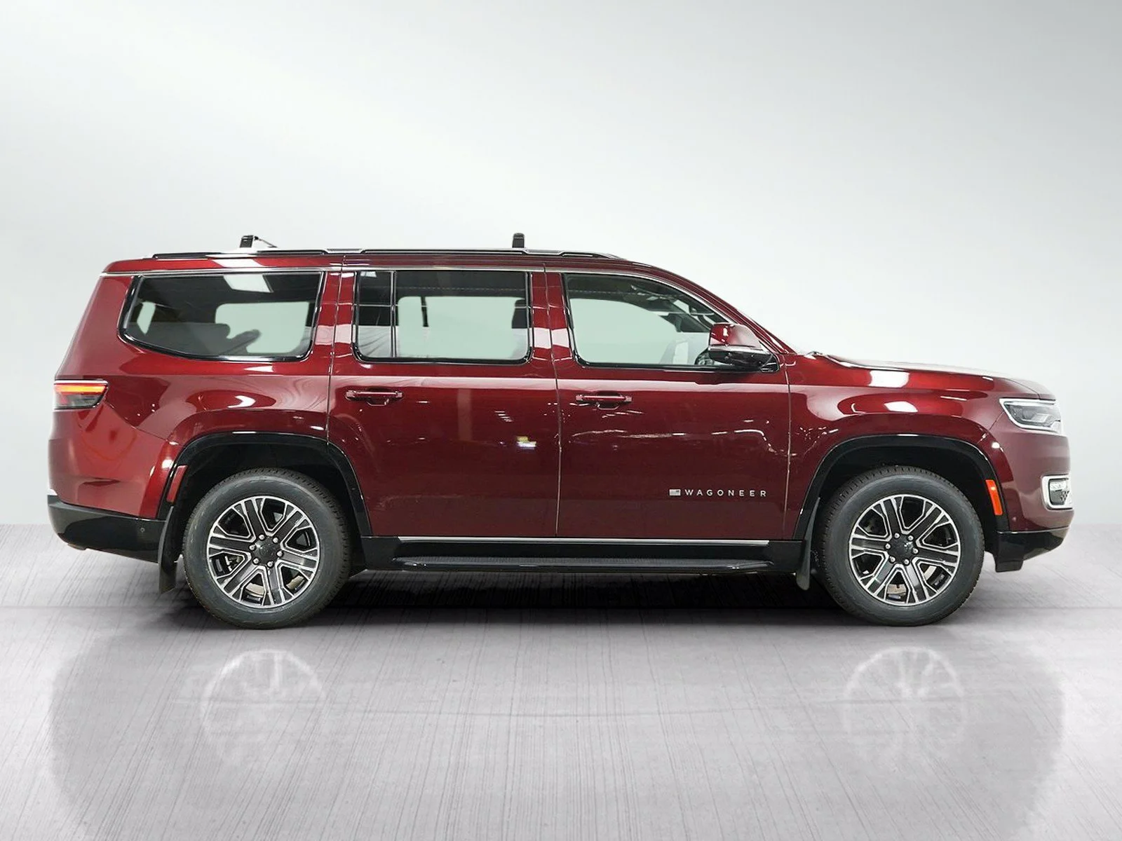 Used 2022 Velvet Red Pearlcoat Jeep Series III image 6