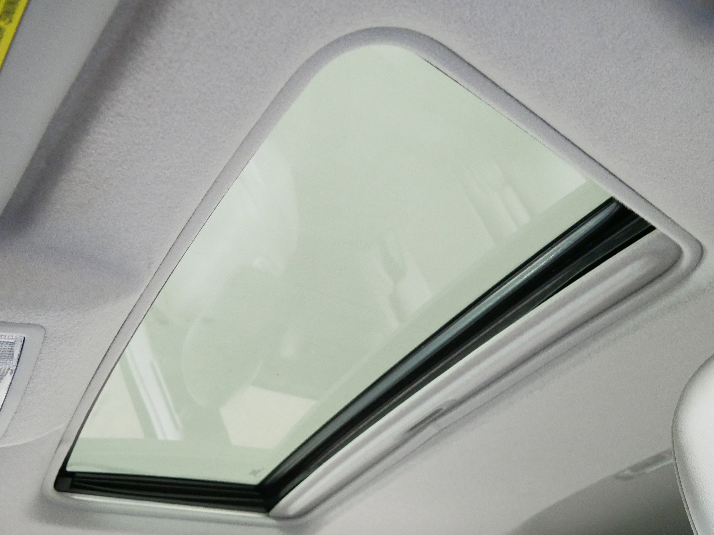 Used 2012 Blizzard Pearl Toyota SE image 30