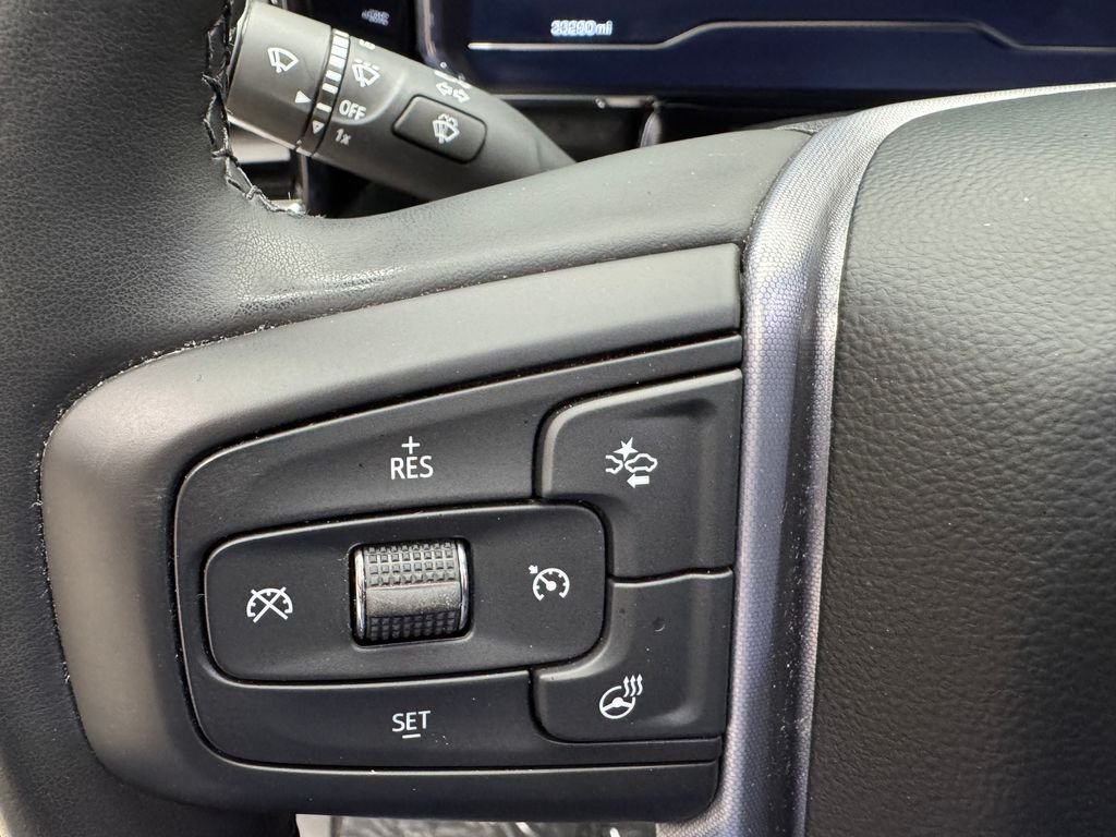 Used 2024 Silver GMC Elevation image 14