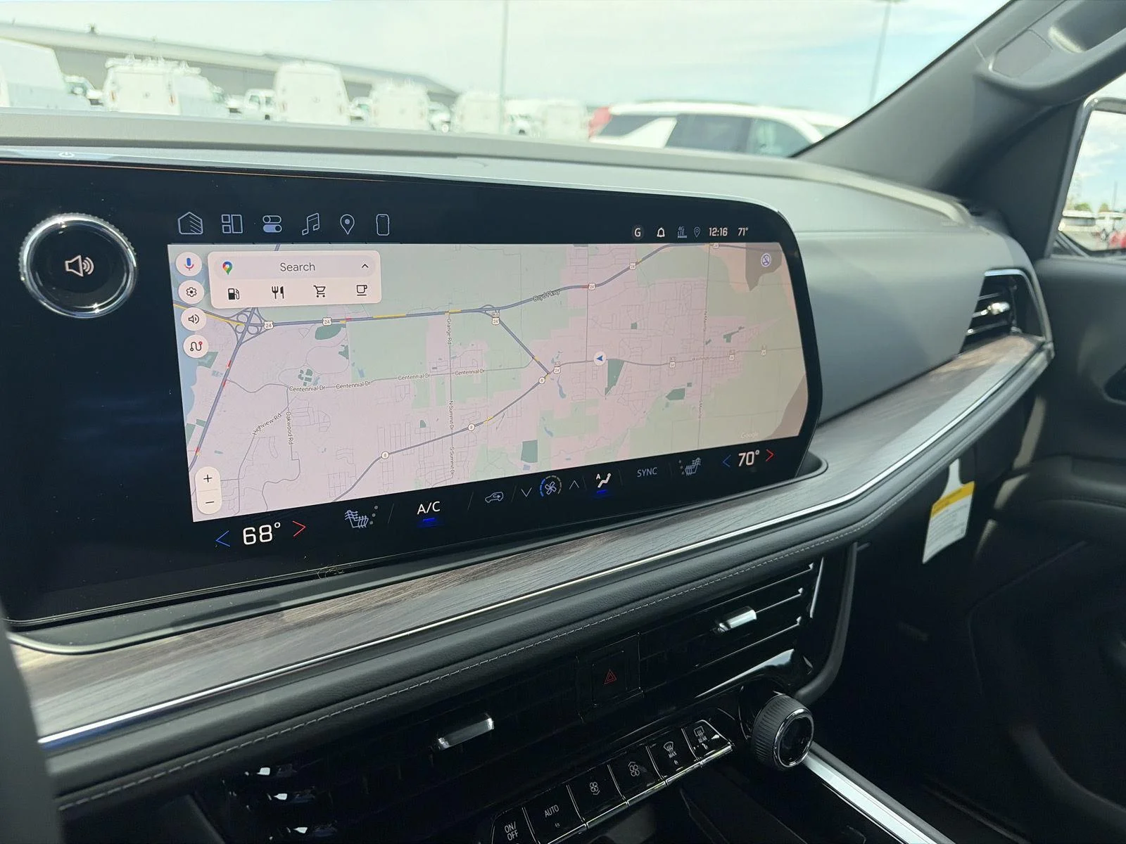 New 2026 Summit White Chevrolet LT image 34