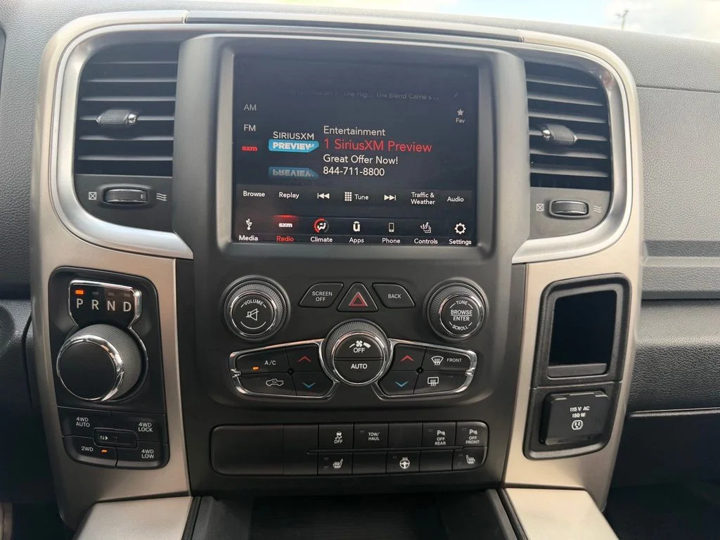 Used 2018 Silver Ram Big Horn image 40