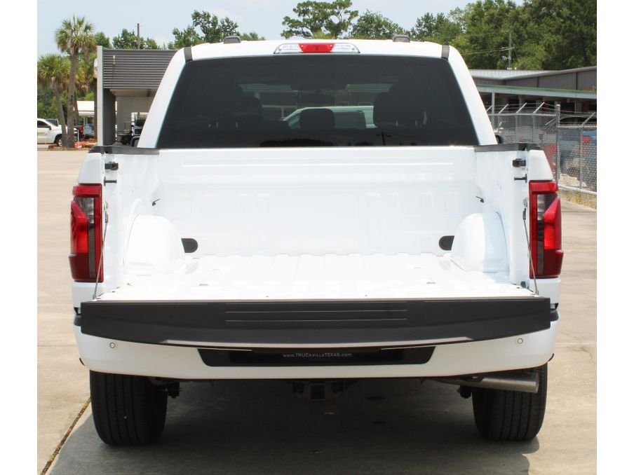 New 2026 Oxford White Ford STX image 15