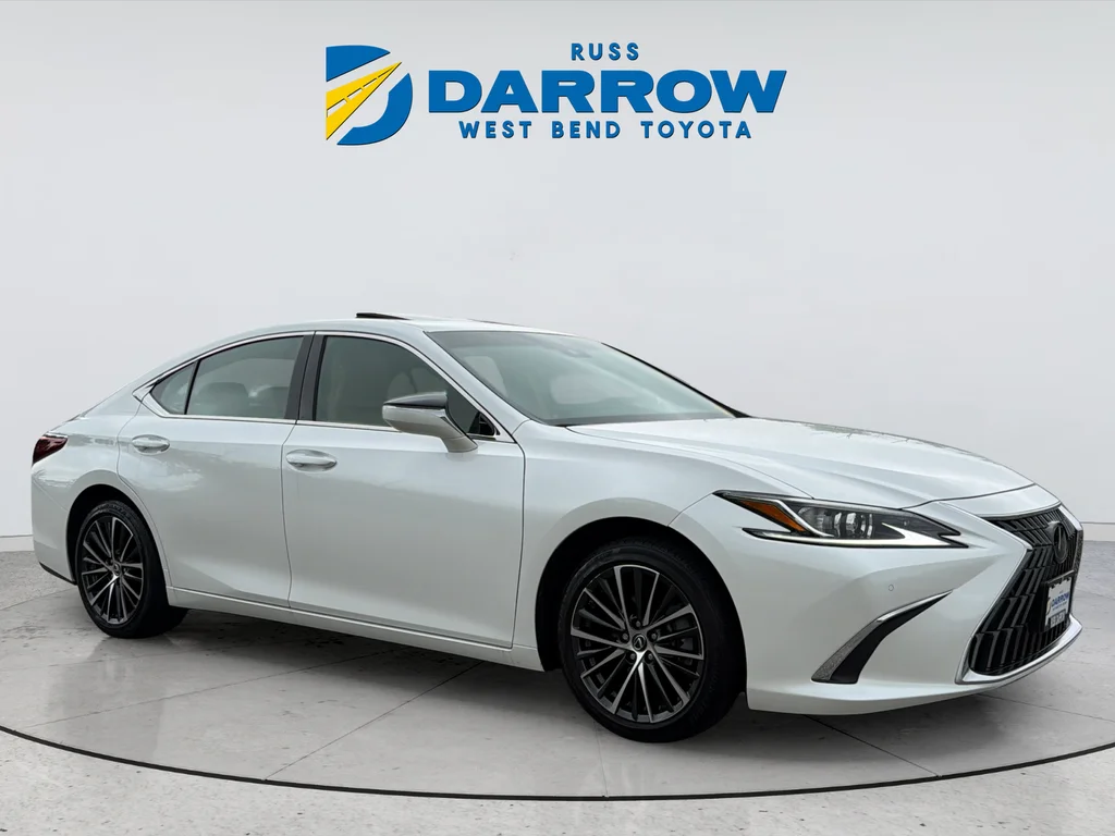 Used 2024 White Lexus 350 image 7