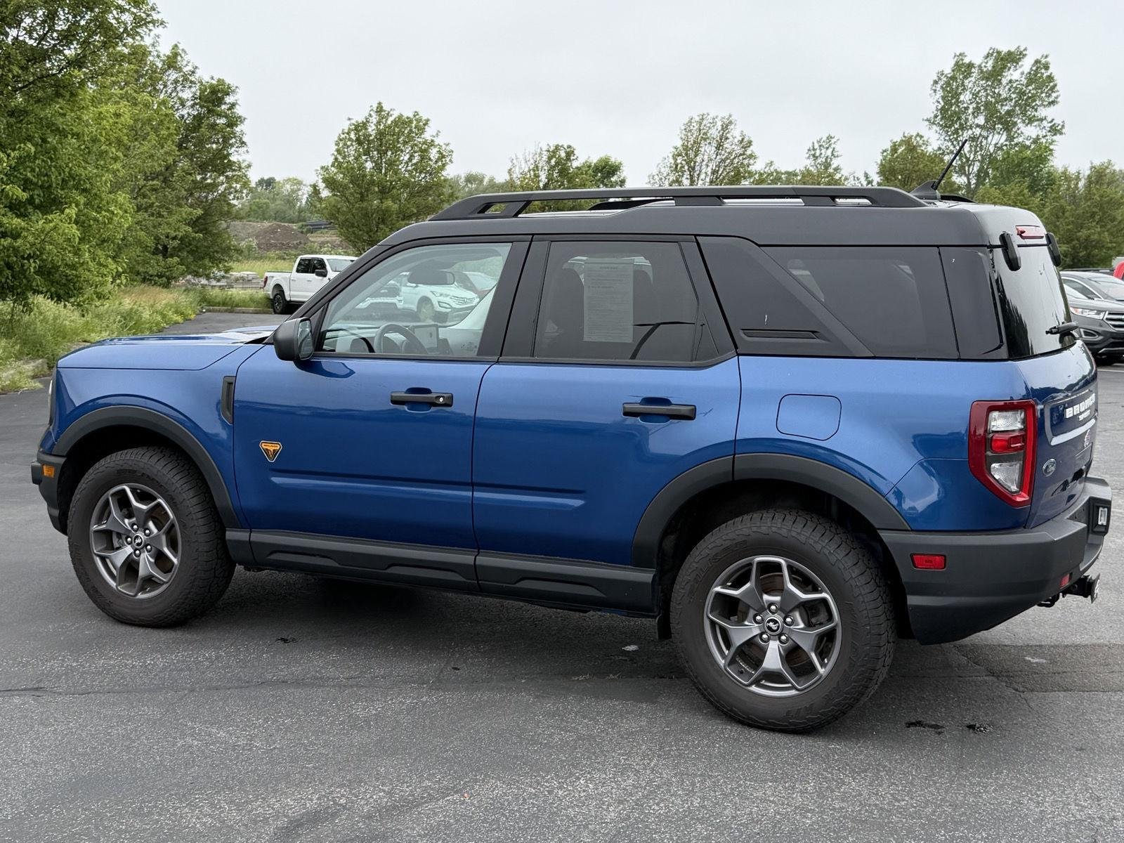 Used 2024 Atlas Blue Ford Badlands image 5