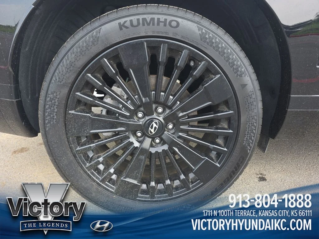 Used 2025 Black Hyundai Calligraphy image 27