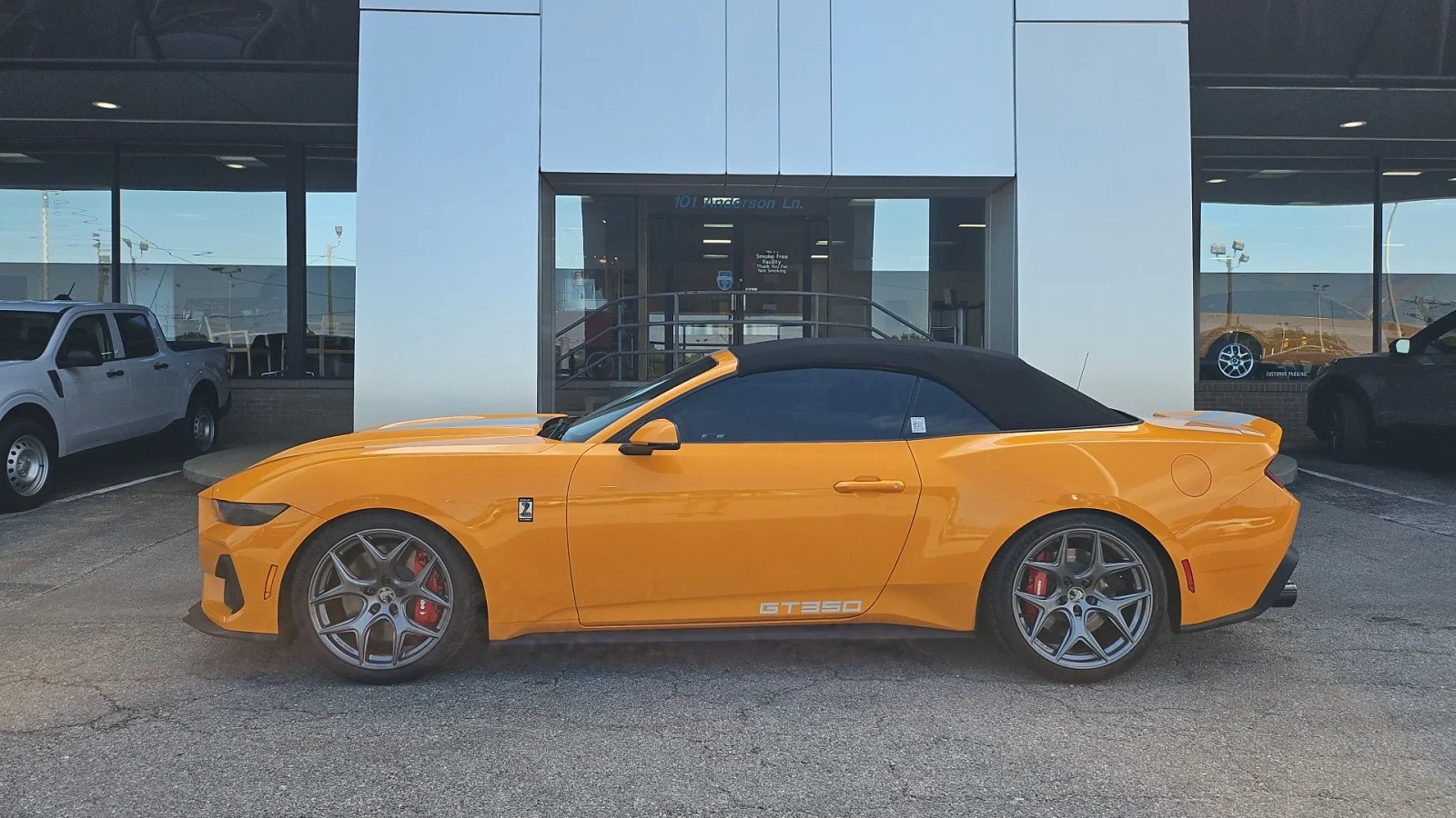 New 2026 Orange Fury Metallic Tri-coat Ford Shelby GT350 image 2