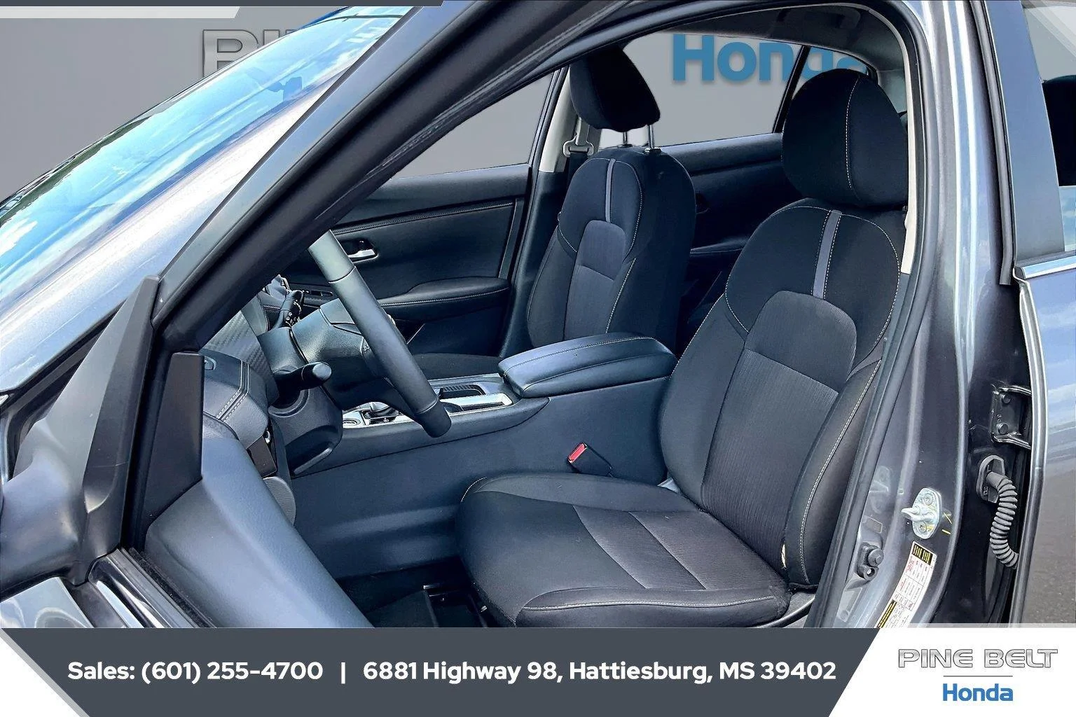 Used 2025 Gun Metallic Nissan SV image 18