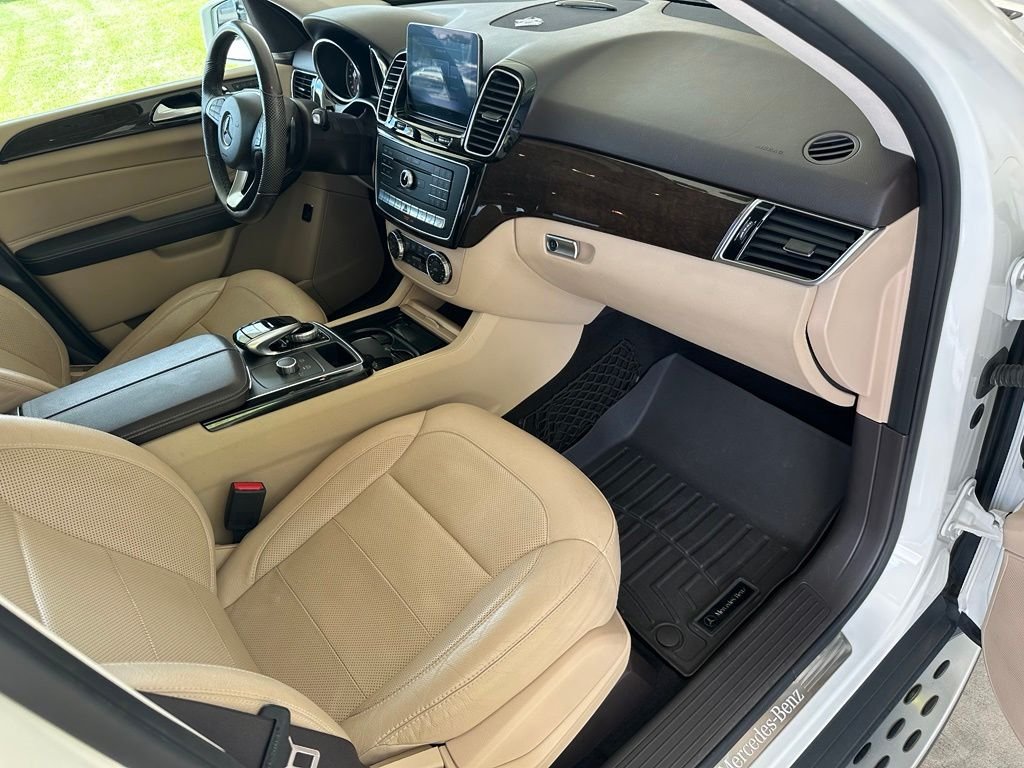 Used 2018 White Mercedes-Benz GLE 350 image 36