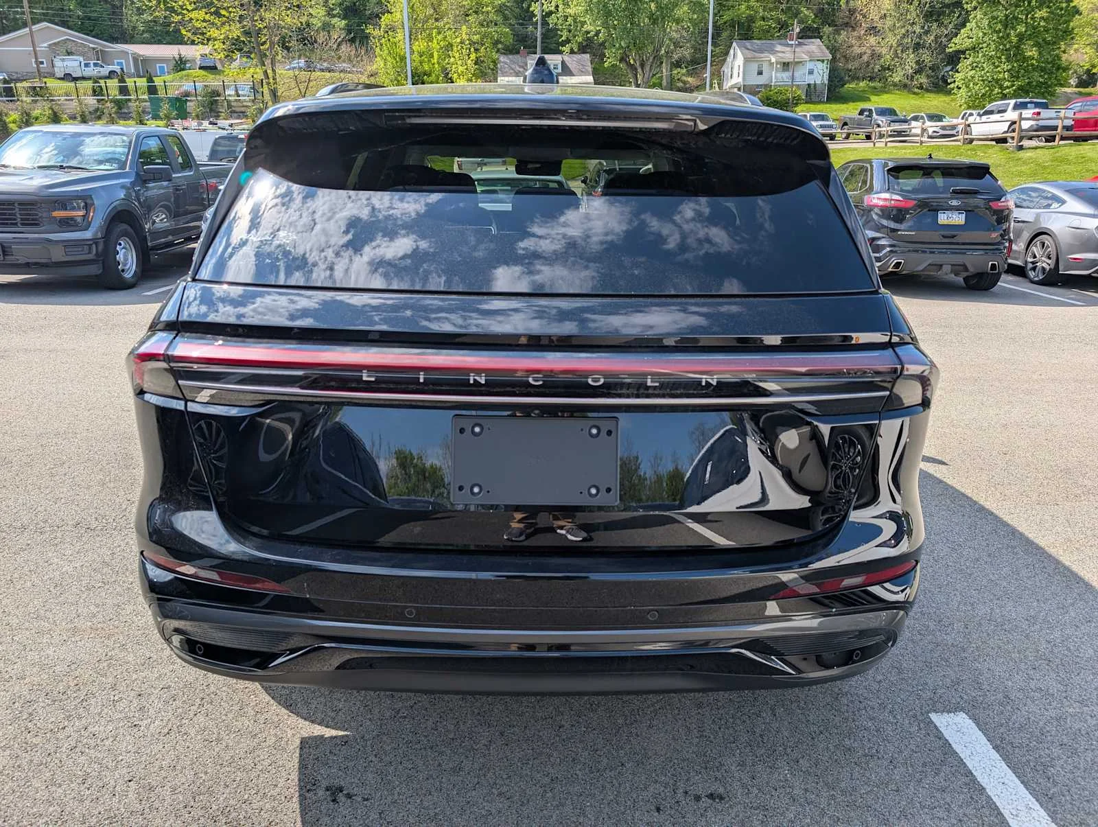 New 2026 Infinite Black Metallic Clearcoat Lincoln Reserve image 8