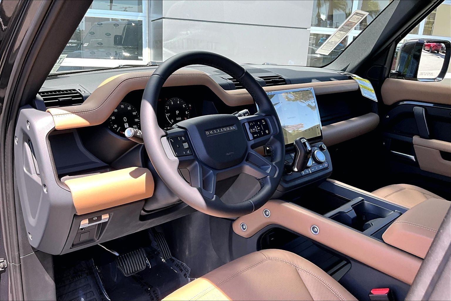 New 2026 Carpathian Grey Land Rover X-Dynamic SE image 6