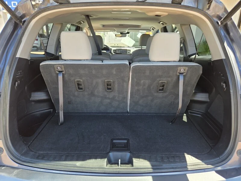 Used 2019 Gray Honda EX-L image 12