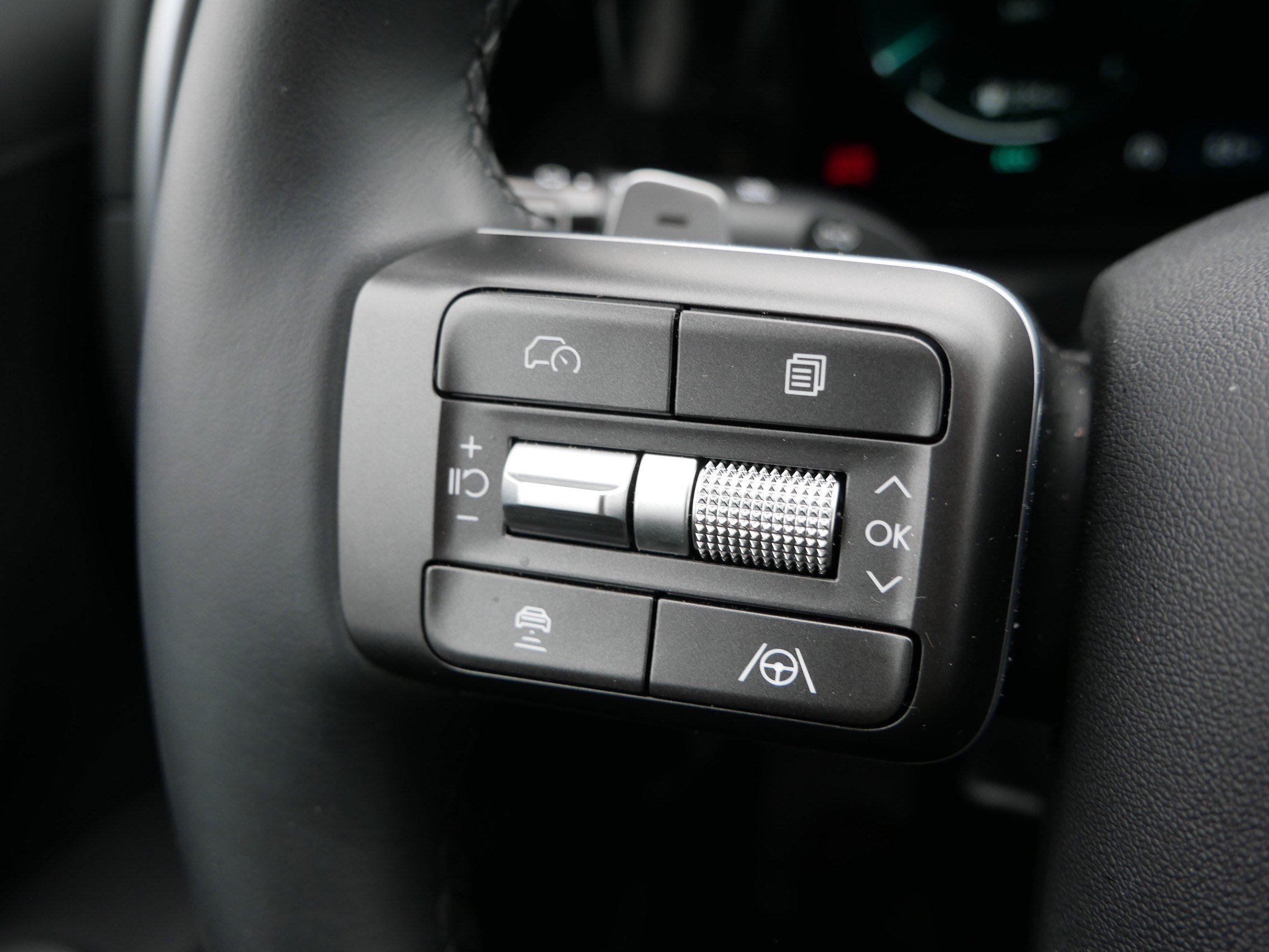 Certified Used 2026 Ecotronic Gray Pearl Hyundai SEL 7P image 28