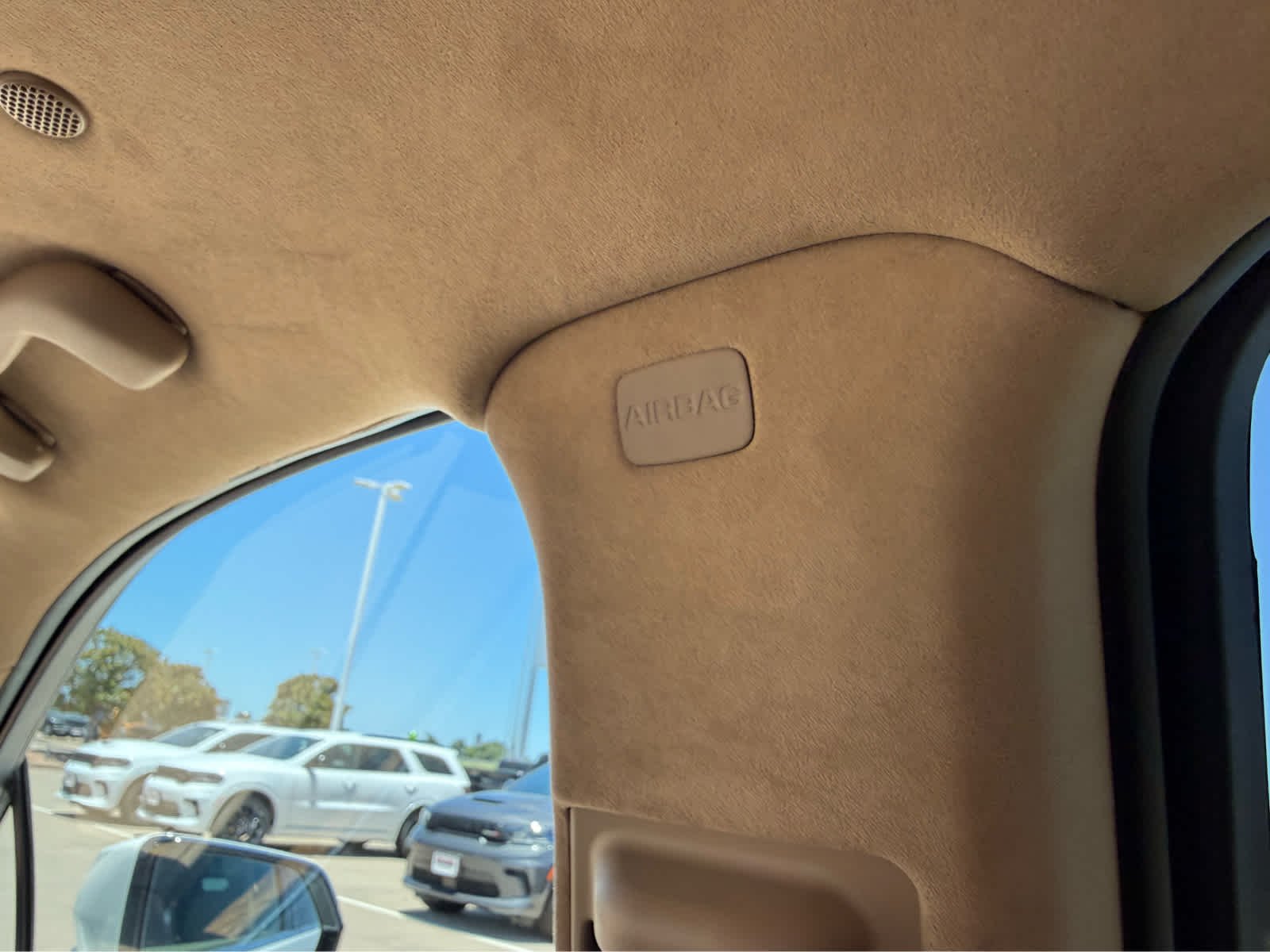 Used 2023 Crystal White Tricoat Cadillac FWD Premium Luxury image 15