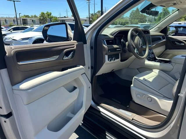 Used 2021 Beige GMC Denali image 8