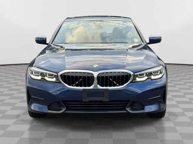 Used 2019 Blue BMW 330i xDrive image 2