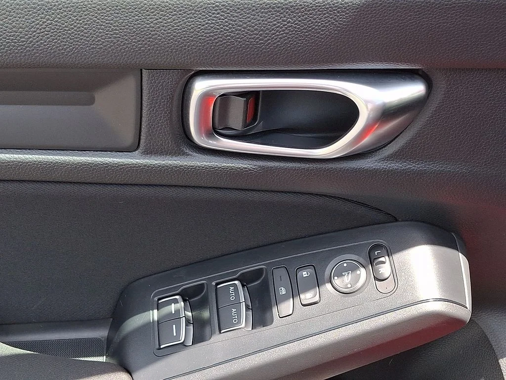 2026 Honda Civic Hatchback Sport - Photo 12
