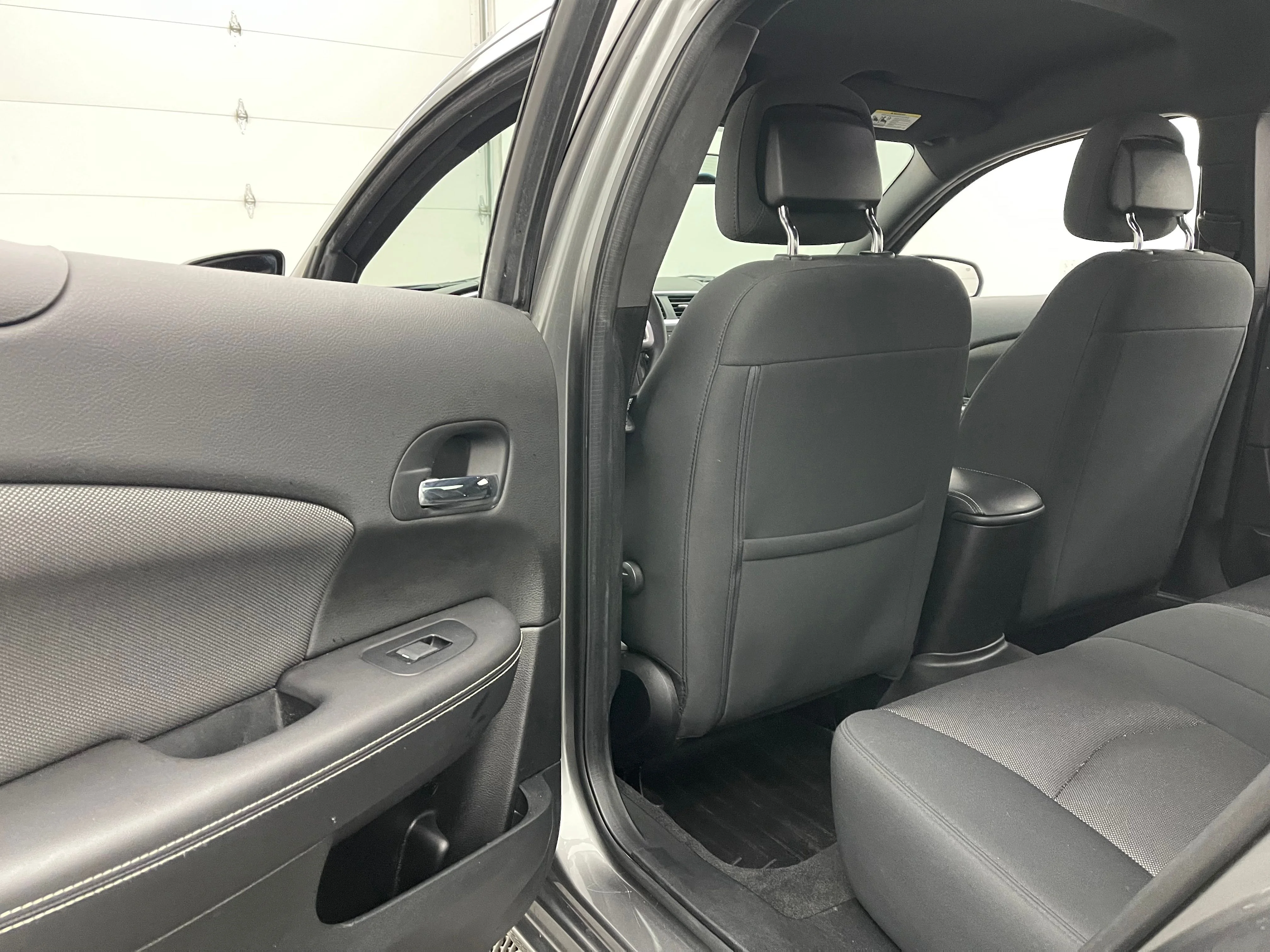Used 2013 Mineral Gray Metallic Clearcoat Dodge SXT image 30