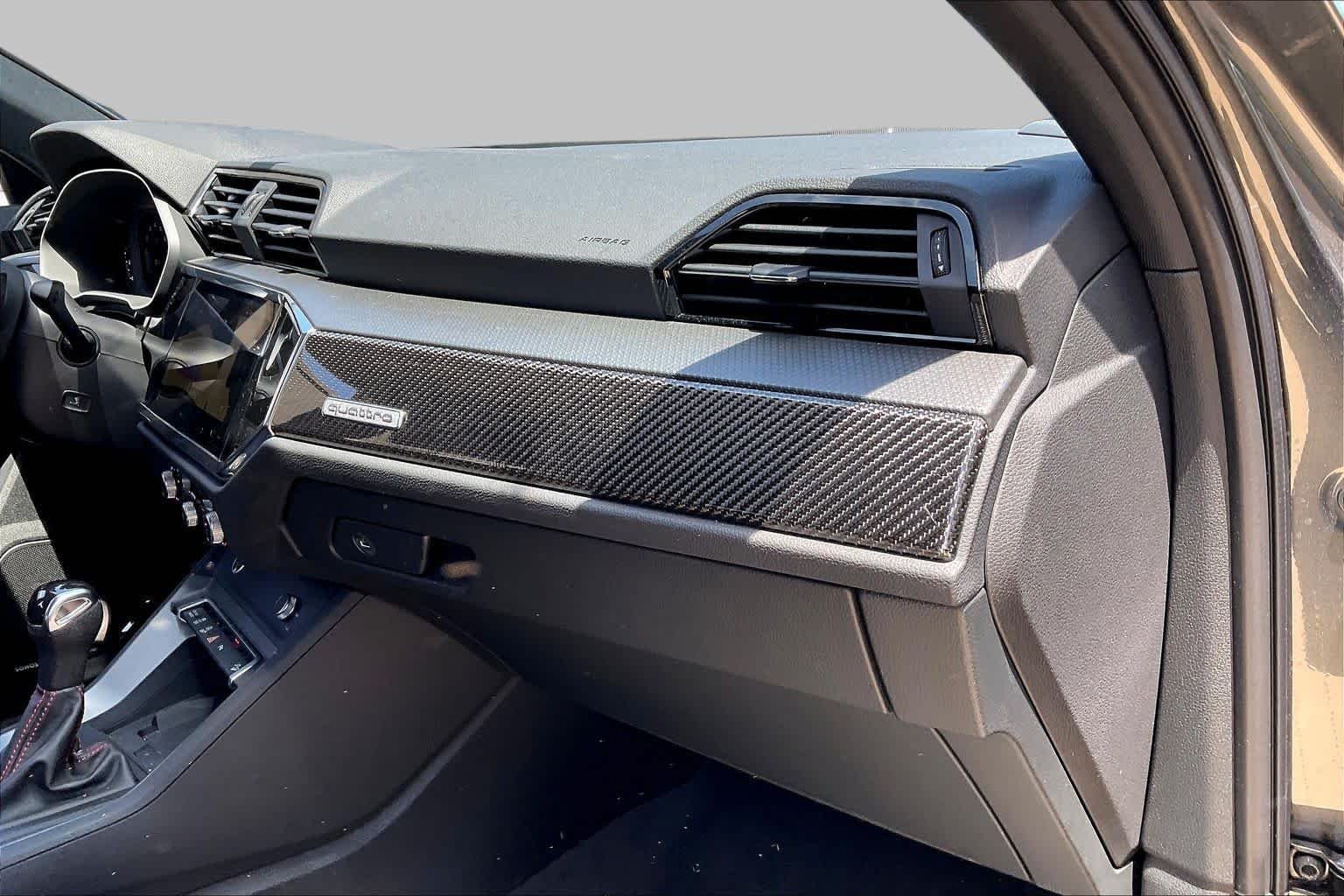 Used 2025 Daytona Gray Pearl Effect Audi S line Premium Plus image 19