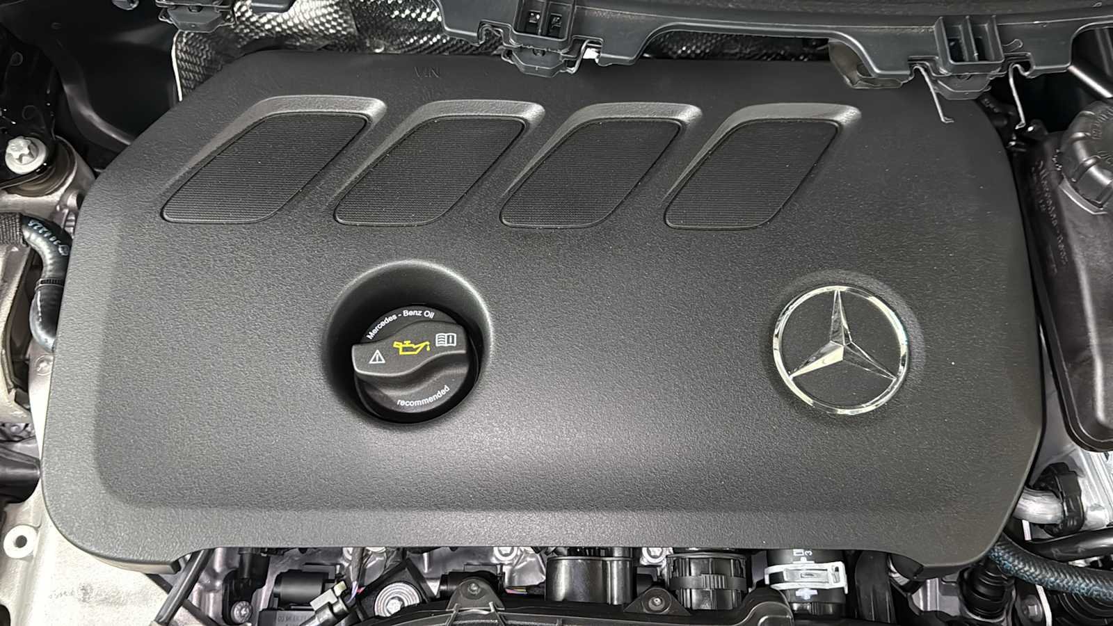 New 2026 Night Black Mercedes-Benz GLA 250 image 12